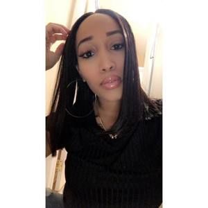 Meet your Posher, Christina